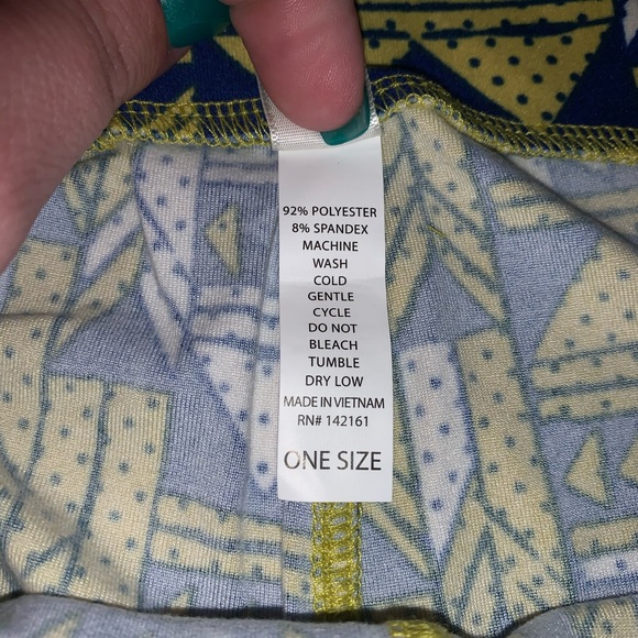 LuLaRoe One Size Leggings - Picture 5 of 7